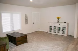 5846 Bufflehead Dr, Bonanza, OR 97623 - Photo 4