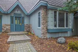 57022 Peppermill Cir, Sunriver, OR 97707 - Photo 2