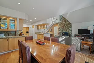 57022 Peppermill Cir, Sunriver, OR 97707 - Photo 16