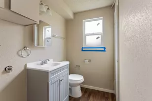 1215 W Main St, Medford, OR 97501 - Photo 10