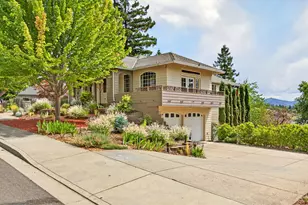 4604 Cloudcrest Dr, Medford, OR 97504 - Photo 2