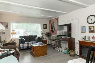 127 Brentwood Dr, Grants Pass, OR 97526 - Photo 6