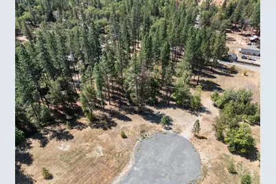 255 Deruyte Way, Rogue River, OR 97537 - Photo 1