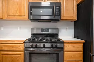 530 NE Majesty Ln, Bend, OR 97701 - Photo 10