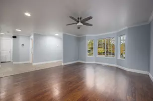 530 NE Majesty Ln, Bend, OR 97701 - Photo 4