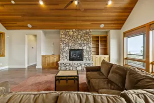 6346 Stoneridge Dr, Klamath Falls, OR 97601 - Photo 10
