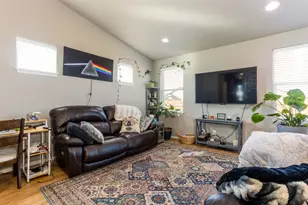 401 NE Orchid Ct, Madras, OR 97741 - Photo 10