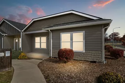 199 Mellecker Way, Medford, OR 97501 - Photo 2