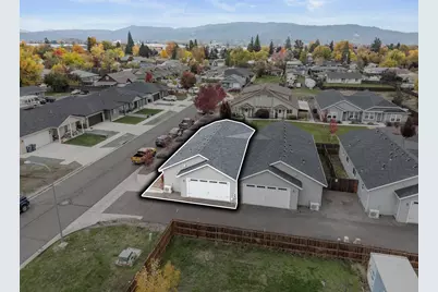 199 Mellecker Way, Medford, OR 97501 - Photo 36