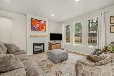 110 W Heising Drive, Sisters, OR 97759 - Photo 6