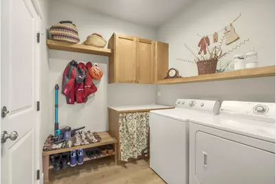 110 W Heising Drive, Sisters, OR 97759 - Photo 20