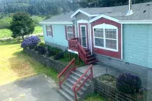 34944 Ophir Rd, Gold Beach, OR 97444 - Photo 2