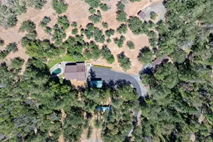 5361 Hwy 238, Jacksonville, OR 97530 - Photo 14