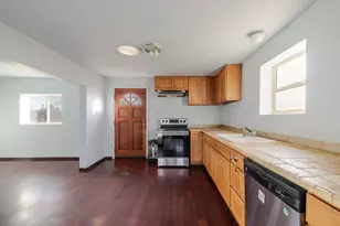 385 SE B St, Madras, OR 97741 - Photo 6