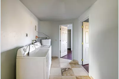 385 SE B Street, Madras, OR 97741 - Photo 10