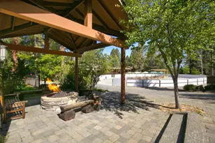 18575 SW Century Dr, Bend, OR 97702 - Photo 16