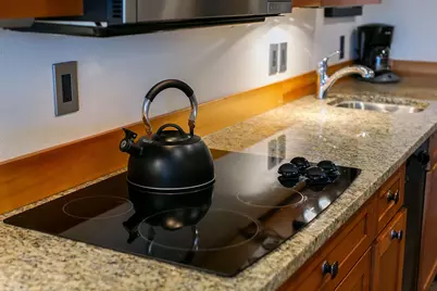 18575 SW Century Drive # 921, Bend, OR 97702 - Photo 6