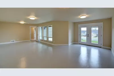 179 Skyhawk Drive, Eagle Point, OR 97524 - Photo 10