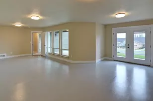 179 Skyhawk Dr, Eagle Point, OR 97524 - Photo 10