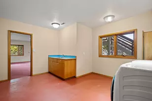 585 Nyla Ln, Ashland, OR 97520 - Photo 30