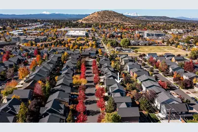 2876 NE Forum Drive, Bend, OR 97701 - Photo 2