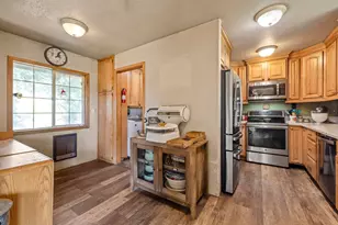 35429 McCartie Ln, Bonanza, OR 97623 - Photo 14