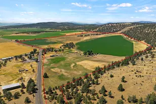 35429 McCartie Ln, Bonanza, OR 97623 - Photo 4