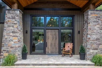 56222 Trailmere Circle, Bend, OR 97707 - Photo 8