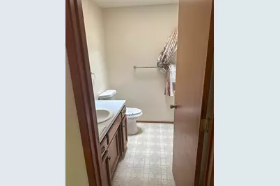 1710 SW Brownell Avenue, Grants Pass, OR 97526 - Photo 14