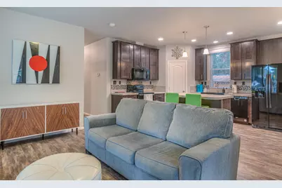 61040 S Queens Drive #18, Bend, OR 97702 - Photo 8