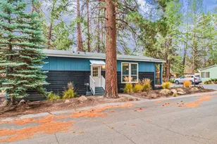 61040 S Queens Dr, Bend, OR 97702 - Photo 4