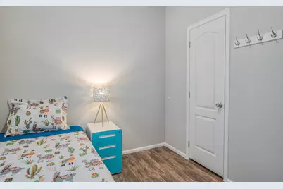 61040 S Queens Drive #18, Bend, OR 97702 - Photo 14