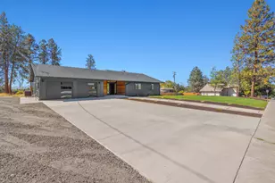 6010 Shasta Way, Klamath Falls, OR 97603 - Photo 10