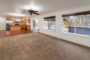 1451 NW Spruce Ct, Redmond, OR 97756 - Photo 10