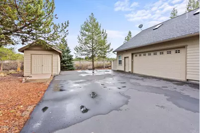 55815 Lost Rider Loop, Bend, OR 97707 - Photo 46