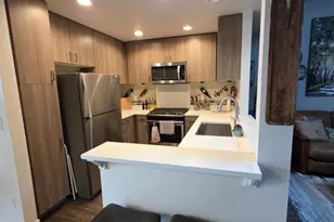 65 S Mountain Ave, Ashland, OR 97520 - Photo 2