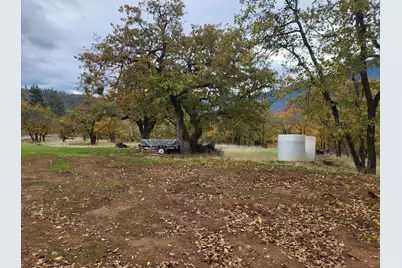 1652 China Gulch Road, Jacksonville, OR 97530 - Photo 22