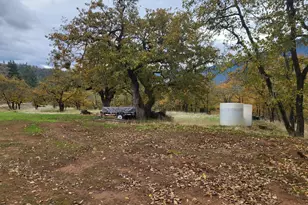 1652 China Gulch Rd, Jacksonville, OR 97530 - Photo 22