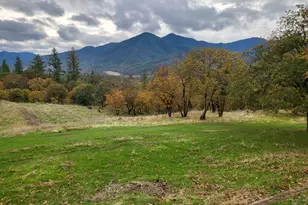 1652 China Gulch Rd, Jacksonville, OR 97530 - Photo 8