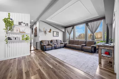 2330 NE Wilcox Avenue, Terrebonne, OR 97760 - Photo 2