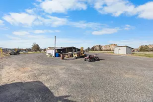 2330 NE Wilcox Ave, Terrebonne, OR 97760 - Photo 40