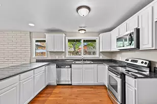 1724 Whitman Ave, Medford, OR 97501 - Photo 4