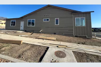 3954 SW 39th Street #Lot 38, Redmond, OR 97756 - Photo 6