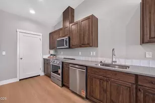 3954 SW 39th St, Redmond, OR 97756 - Photo 10