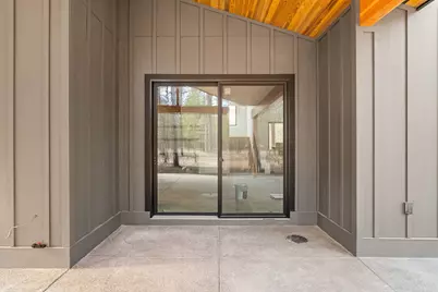 55850 S Century Drive, Bend, OR 97707 - Photo 16