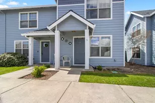 450 Midway Rd, Medford, OR 97501 - Photo 1