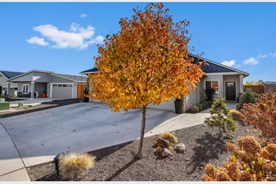 4778 SW Zenith Avenue, Redmond, OR 97756 - Photo 10