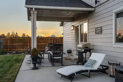 4778 SW Zenith Avenue, Redmond, OR 97756 - Photo 4