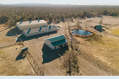 24605 Dodds Road, Bend, OR 97701 - Photo 46