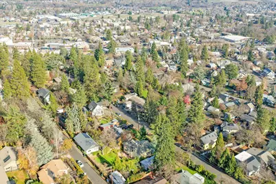 219 Meade Street, Ashland, OR 97520 - Photo 42